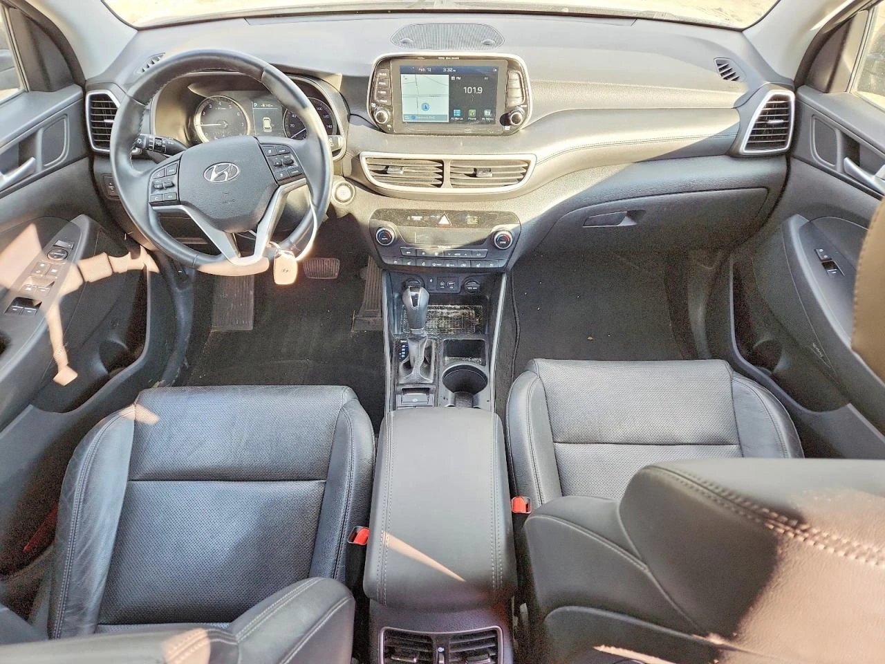 Hyundai Tucson 2.4l Limited, снимка 8 - Автомобили и джипове - 54094671