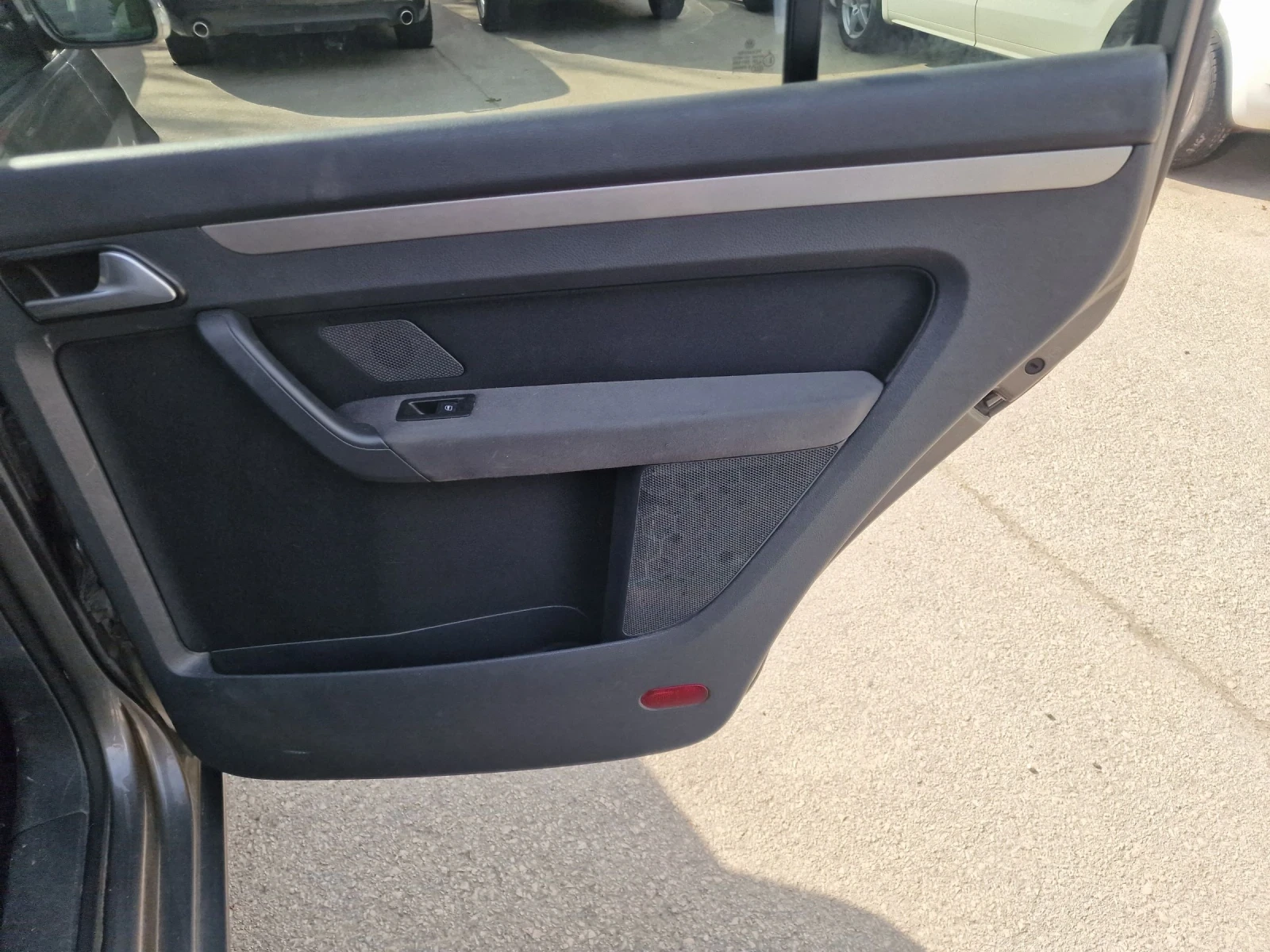 VW Tiguan 2.0 ��� ������� | Mobile.bg � ����������� 9