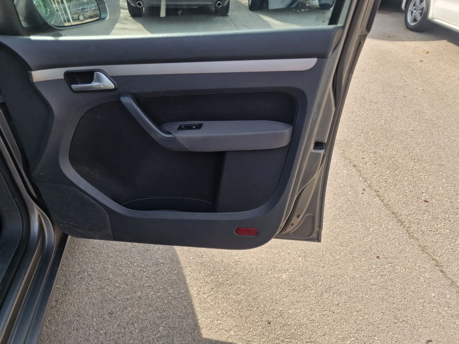 VW Tiguan 2.0 ��� ������� | Mobile.bg � ����������� 12