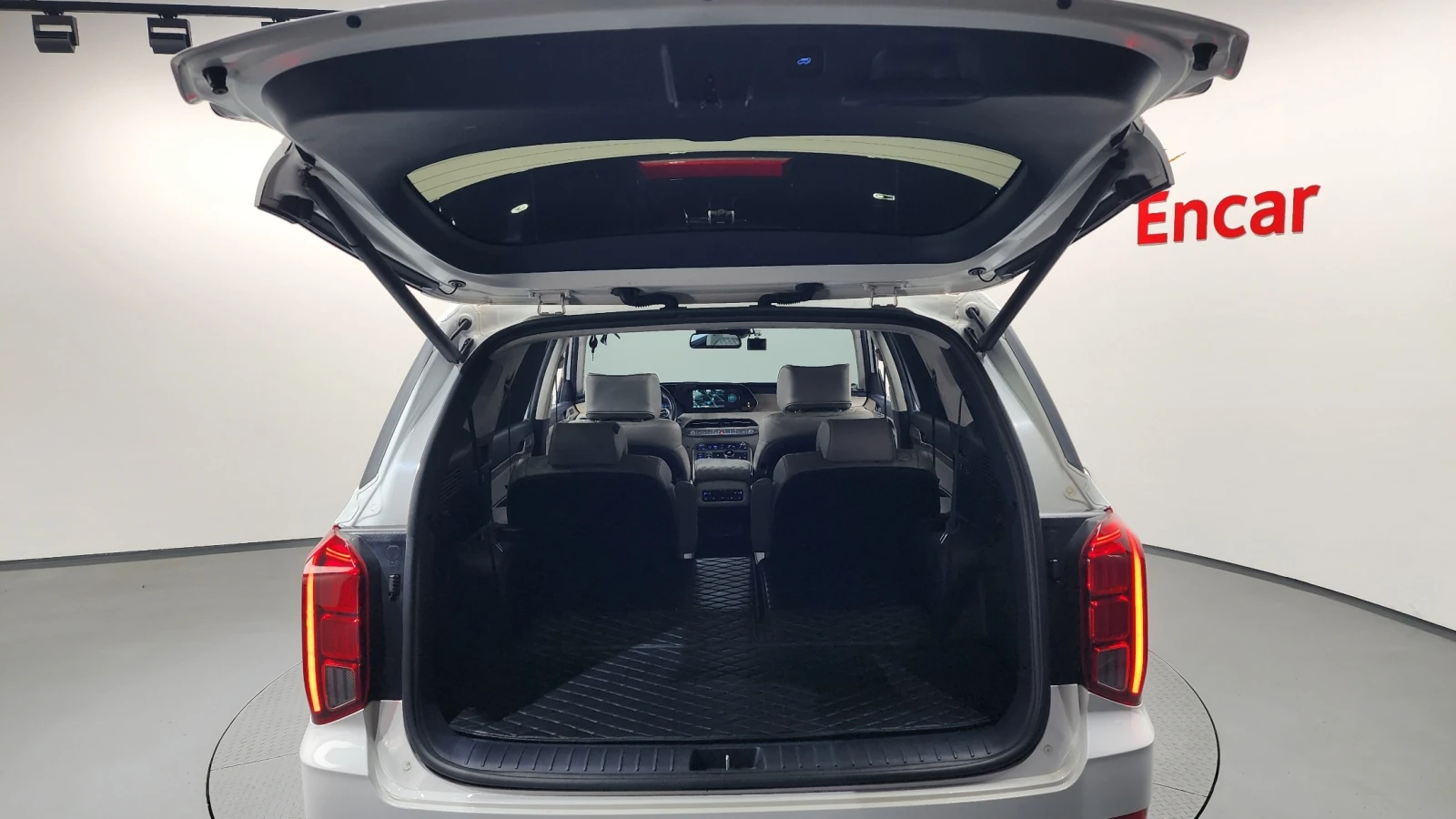 Hyundai Palisade 2WD LUXURY| DISTRONIC| 360| MERIDIAN| ПАНО, снимка 7 - Автомобили и джипове - 54766507