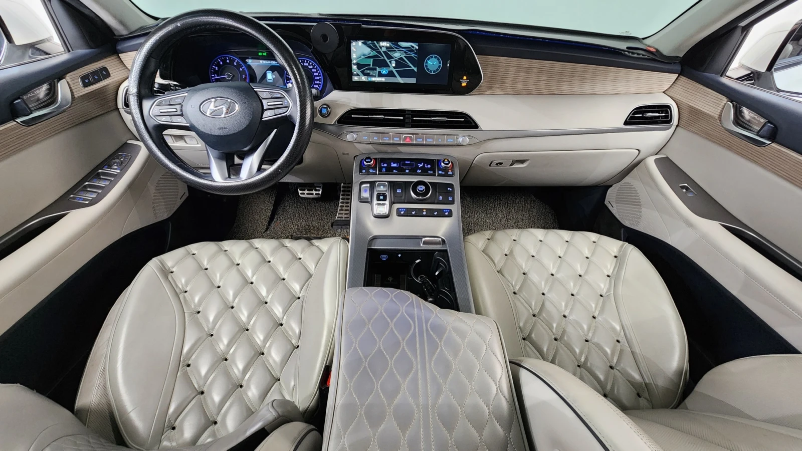 Hyundai Palisade 2WD LUXURY| DISTRONIC| 360| MERIDIAN| ПАНО, снимка 9 - Автомобили и джипове - 54766507