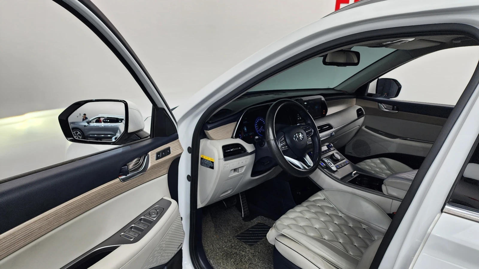 Hyundai Palisade 2WD LUXURY| DISTRONIC| 360| MERIDIAN| ПАНО, снимка 8 - Автомобили и джипове - 54766507