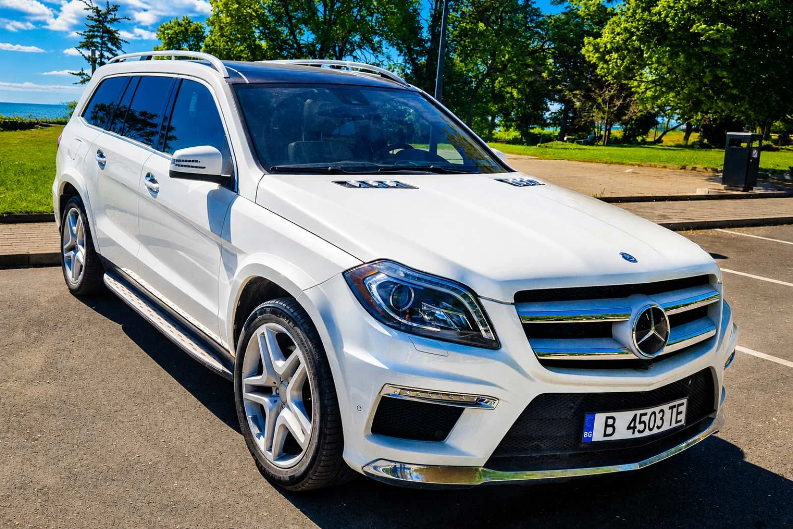 Mercedes-Benz GL 550, снимка 2 - Автомобили и джипове - 54817226
