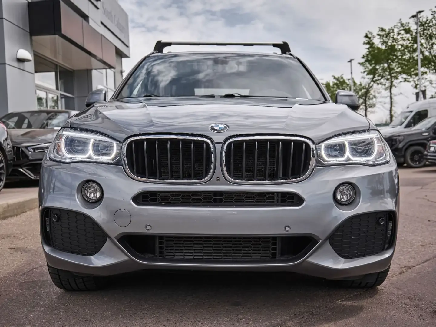 BMW X5 xDrive35i Space Grey Metallic, снимка 2 - Автомобили и джипове - 54887869
