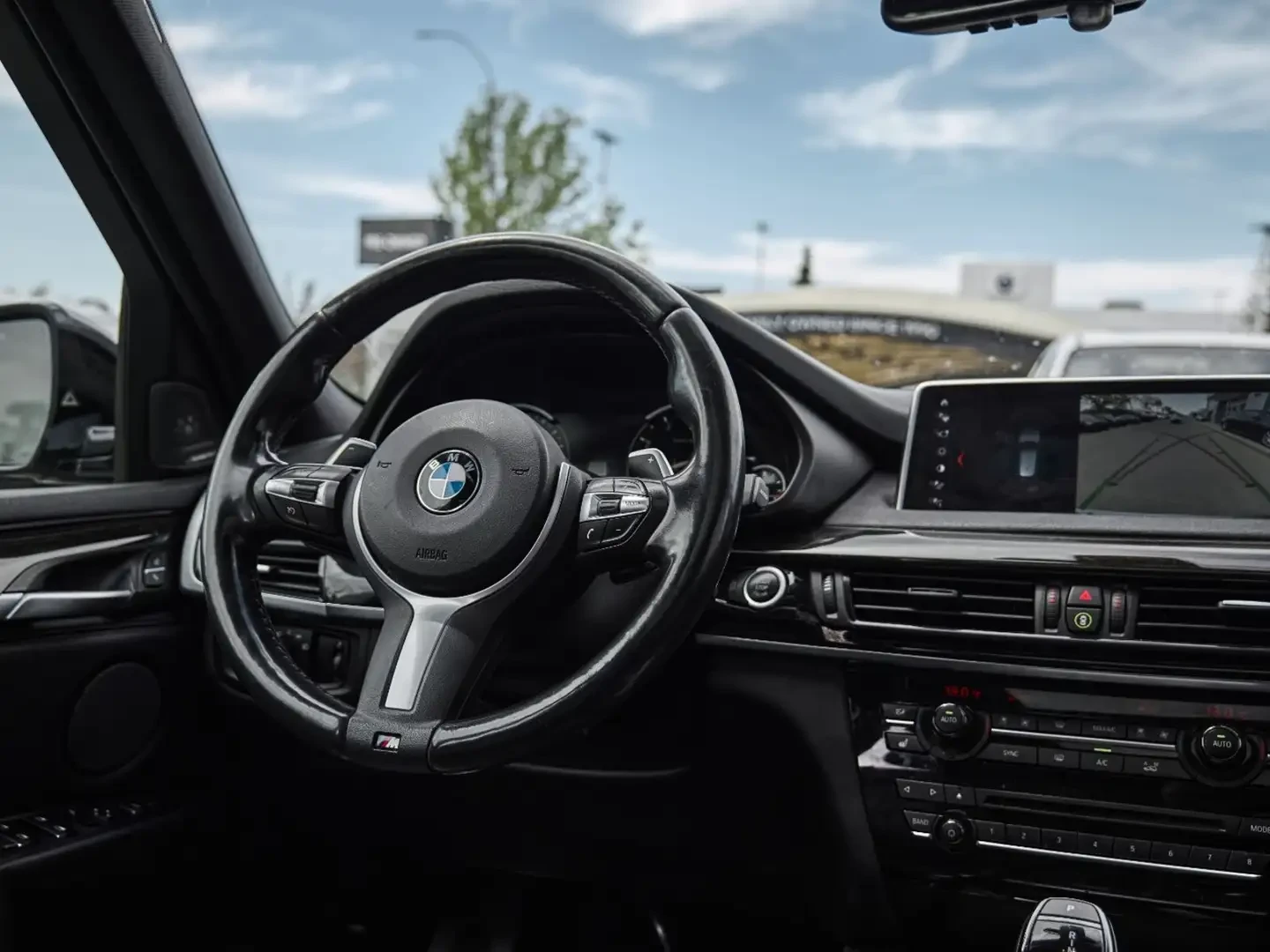 BMW X5 xDrive35i Space Grey Metallic, снимка 11 - Автомобили и джипове - 54887869