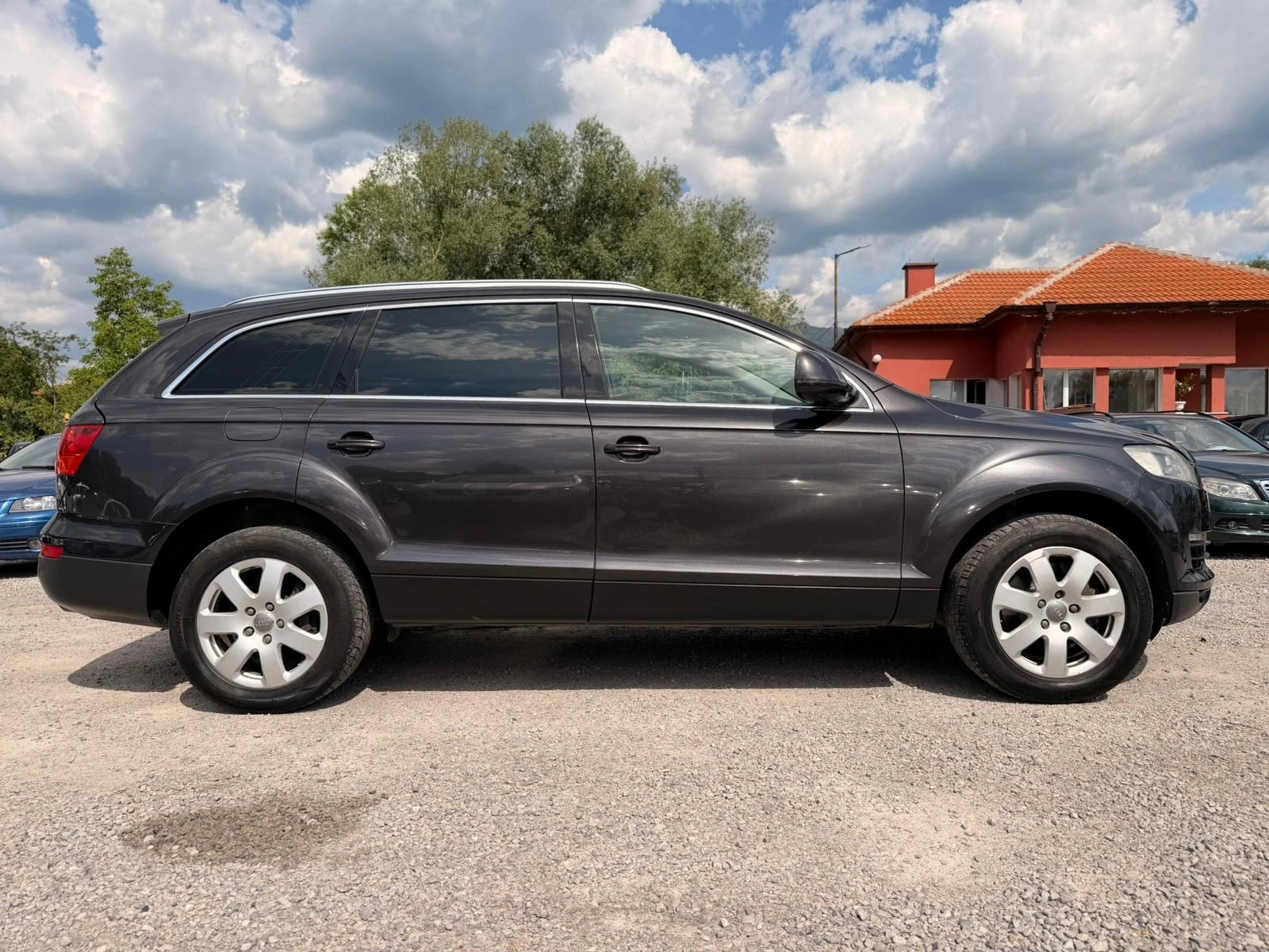 Audi Q7 3.0TDI, снимка 6 - Автомобили и джипове - 55007824