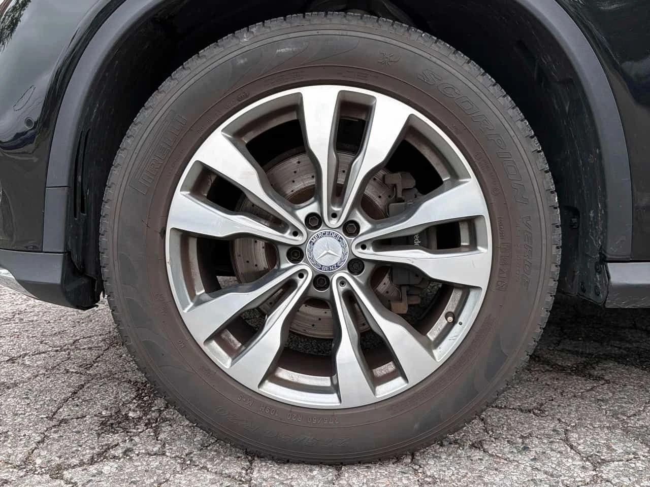 Mercedes-Benz GLE 350 4MATIC 4dr 350d Cpe  CARFAX, снимка 7 - Автомобили и джипове - 55057386