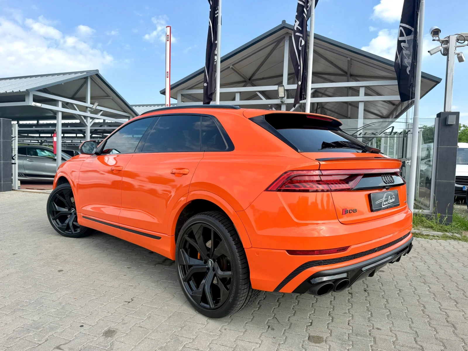 Audi Q8 55TFSI#SQ8 PACK#MATRIX#PANO#SOFTCL#ОБДУХ#3D B&O#, снимка 4 - Автомобили и джипове - 55074272
