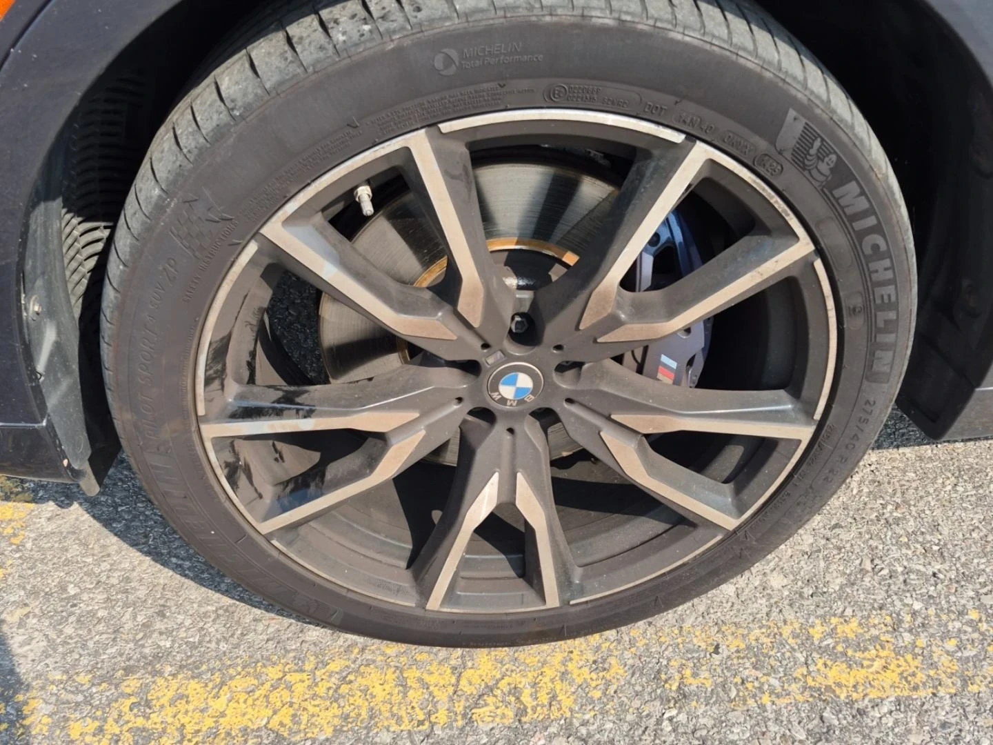 BMW X7 M-PKG* Pano* Hud* Laser* 360* SWAROWSKI* 7Местна* , снимка 5 - Автомобили и джипове - 55091446