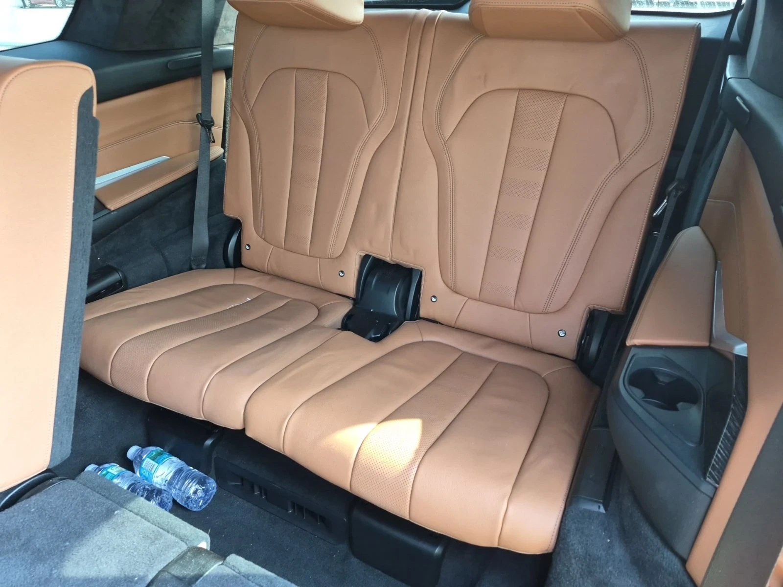 BMW X7 M-PKG* Pano* Hud* Laser* 360* SWAROWSKI* 7Местна* , снимка 11 - Автомобили и джипове - 55091446