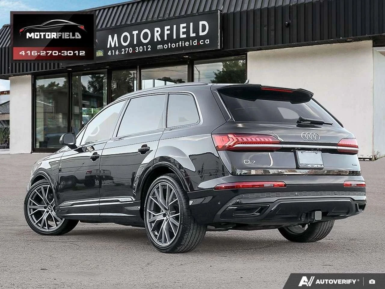 Audi Q7, снимка 4 - Автомобили и джипове - 56689569