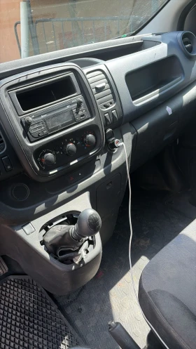 Opel Vivaro 1, 6 BiTurbo | Auto.bg — изображение 6