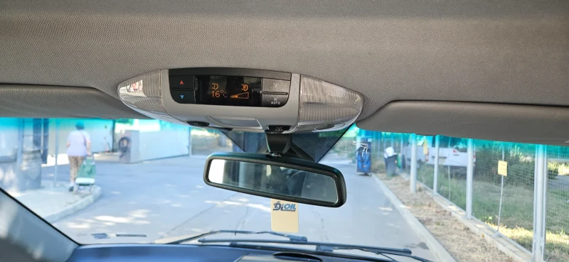 Mercedes-Benz Viano 4MATIK, снимка 3 - Бусове и автобуси - 52548382