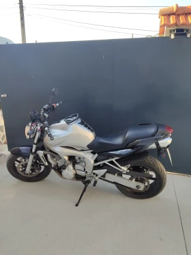 ������ Yamaha FZ6N