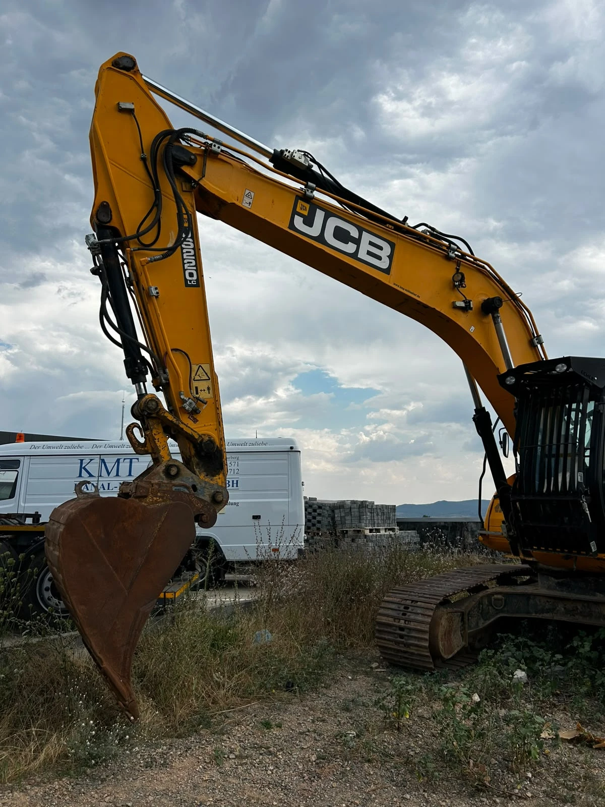 Багер JCB 220 LC, снимка 2 - Индустриална техника - 55575834