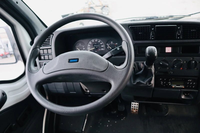 Кемпер HYMER / ERIBA camp swing 554, снимка 13 - Каравани и кемпери - 53429701