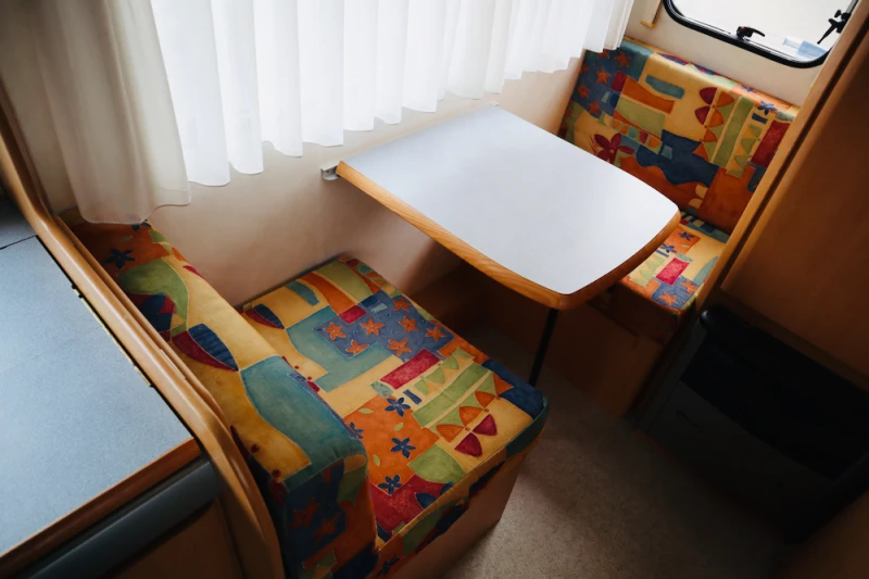 Кемпер HYMER / ERIBA camp swing 554, снимка 7 - Каравани и кемпери - 53429701