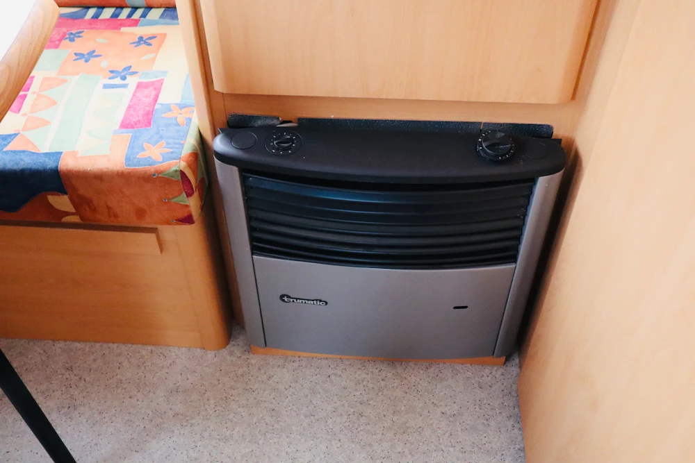 ������ HYMER / ERIBA camp swing 554 | Mobile.bg � ����������� 17