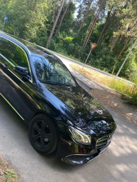 Mercedes-Benz E 220 AMG line Led Ambient, снимка 8