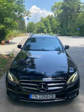 Mercedes-Benz E 220 AMG line Led Ambient, снимка 4