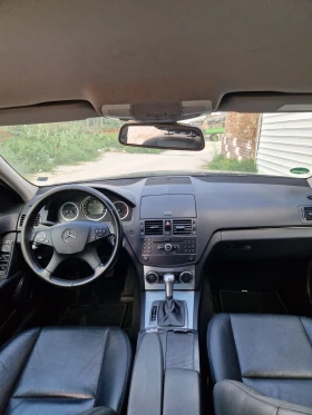 Mercedes-Benz C 220, снимка 7