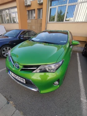 Toyota Auris, снимка 1