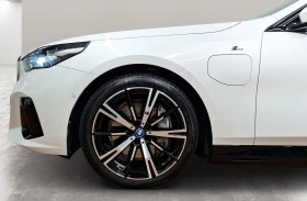 BMW 550 e xDrive = M-Sport= Adaptive M Suspension  | Mobile.bg    4