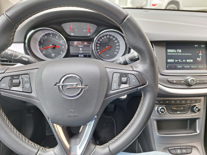Opel Astra 1.4 Бензин, 150 к.с., 2019 г, 39700км., снимка 9 - Автомобили и джипове - 46155117