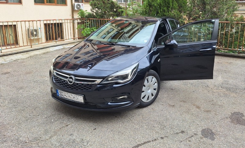 Opel Astra 1.4 Бензин, 150 к.с., 2019 г, 39700км., снимка 3 - Автомобили и джипове - 46155117
