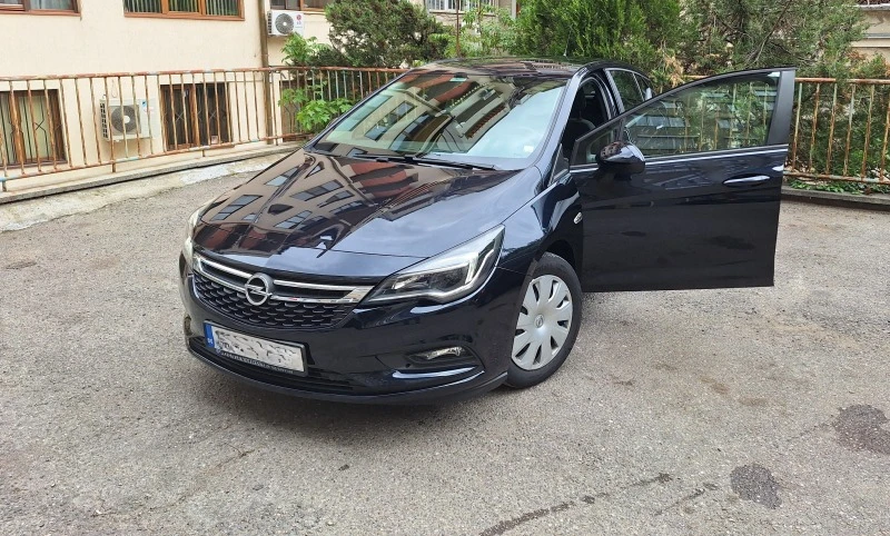 Opel Astra 1.4 Бензин, 150 к.с., 2019 г, 39700км., снимка 3 - Автомобили и джипове - 46756610