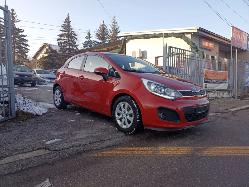 Kia Rio 1.4i Automatic , снимка 4 - Автомобили и джипове - 48506840