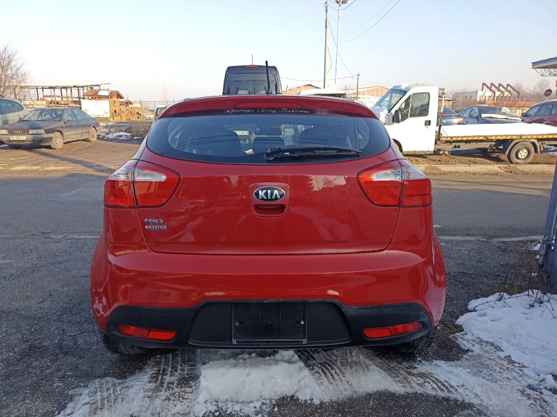 Kia Rio 1.4i Automatic , снимка 6 - Автомобили и джипове - 48506840