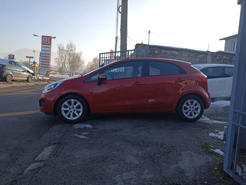 Kia Rio 1.4i Automatic , снимка 3 - Автомобили и джипове - 48506840