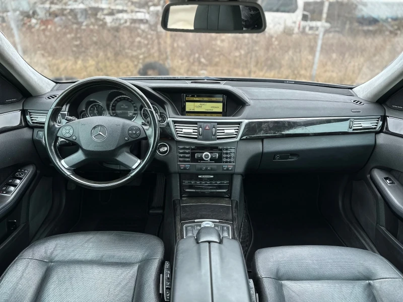 Mercedes-Benz E 500 * AVANTGARDE* 4MATIC* , снимка 9 - Автомобили и джипове - 48892149