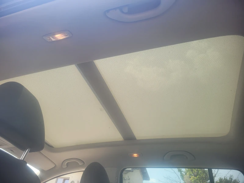 VW Touran 1.4 TSI DSG 7 скорости, снимка 9 - Автомобили и джипове - 50709374