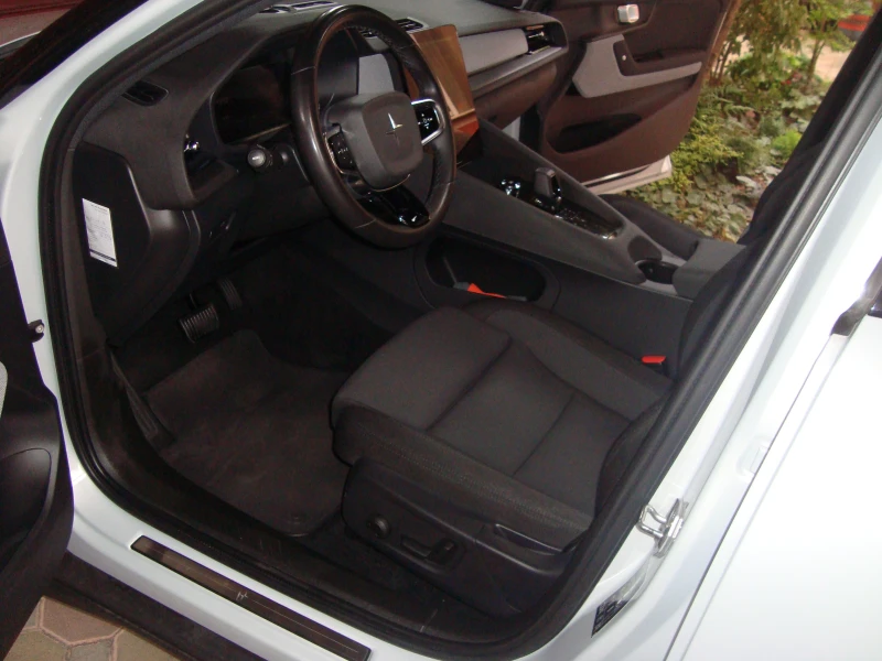 Polestar Polestar Electric, снимка 10 - Автомобили и джипове - 52181935