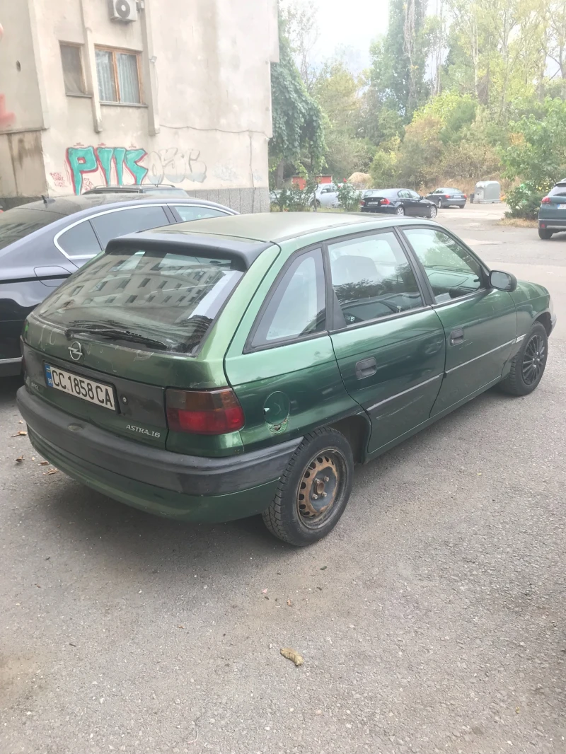 Opel Astra, снимка 3 - Автомобили и джипове - 52528005
