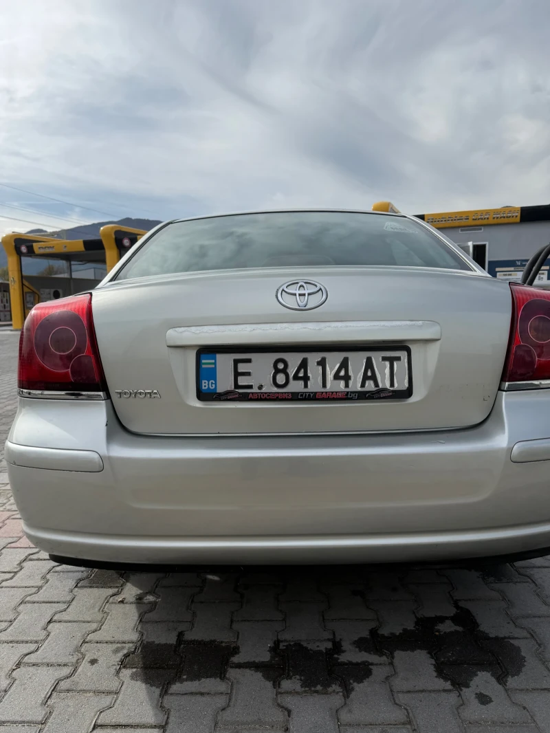 Toyota Avensis 2.0 D4D, снимка 4 - Автомобили и джипове - 52247432