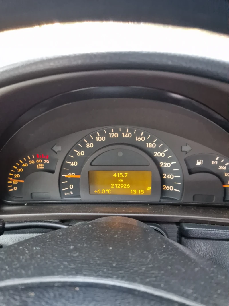 Mercedes-Benz C 200 С200 компр, снимка 11 - Автомобили и джипове - 52679074