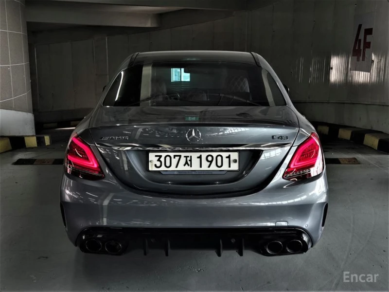 Mercedes-Benz C 200, снимка 5 - Автомобили и джипове - 52684313