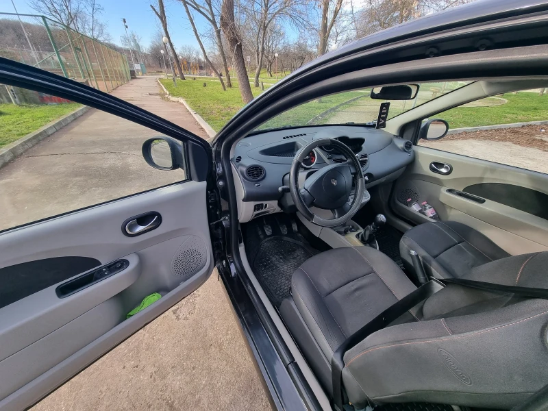 Renault Twingo, снимка 9 - Автомобили и джипове - 52955482