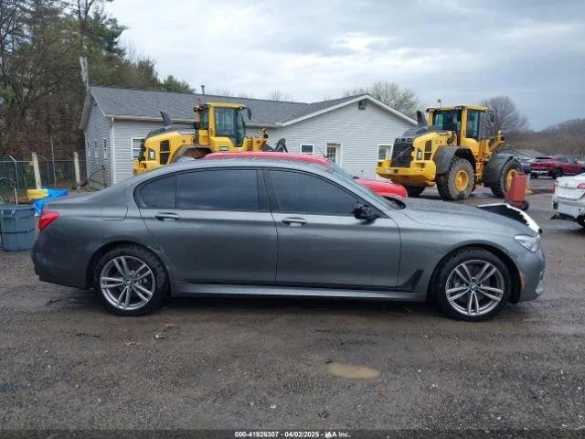 BMW 750  - изображение 4