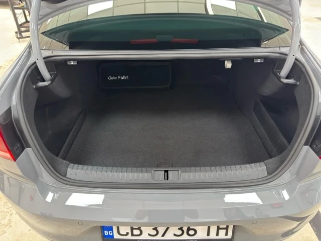 VW Passat 1.5 - изображение 10