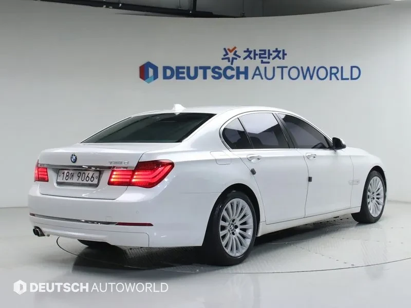 BMW 730 xDrive, снимка 2 - Автомобили и джипове - 55349331