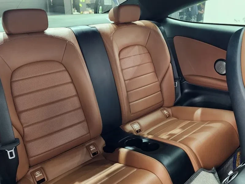 Mercedes-Benz C 220  4Matic Coupe, снимка 11 - Автомобили и джипове - 56736963
