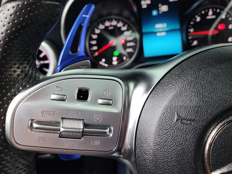 Mercedes-Benz C 220  4Matic Coupe, снимка 17 - Автомобили и джипове - 56736963