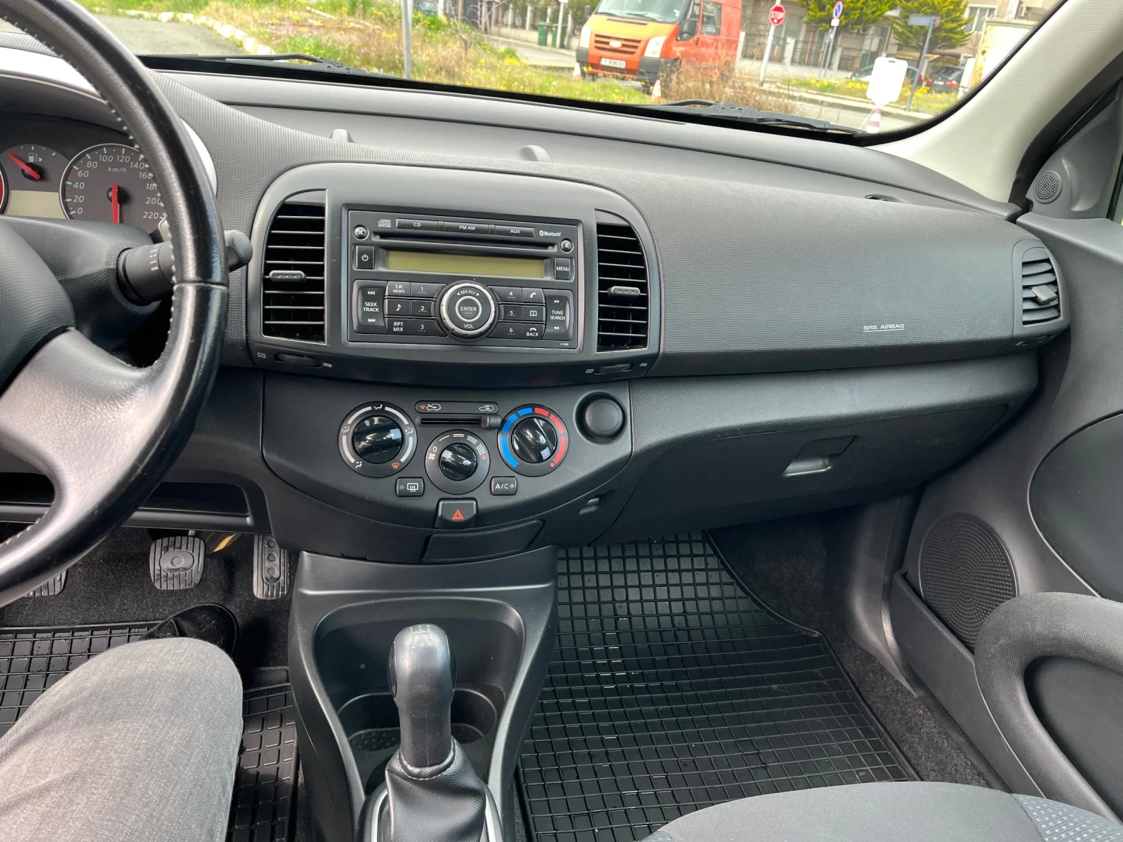 Nissan Micra  - изображение 10