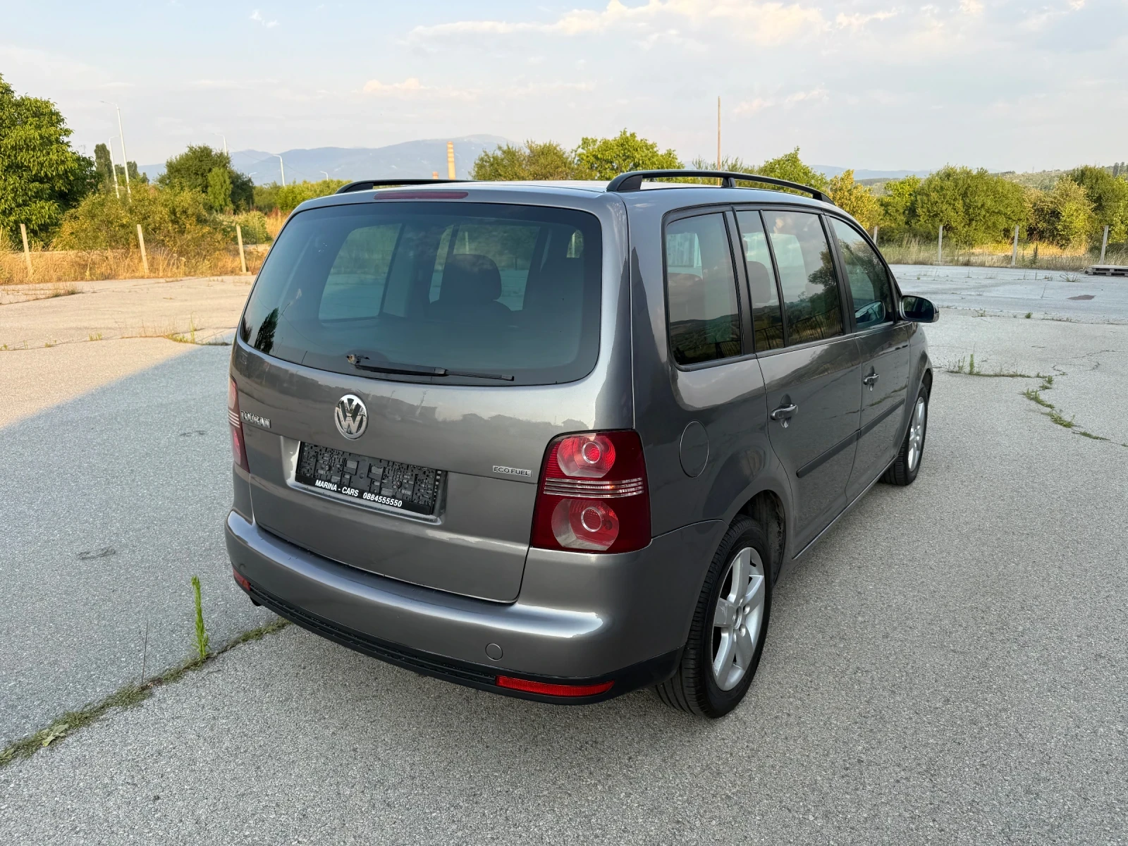 VW Touran 2.0i Метан 7 места  - изображение 4