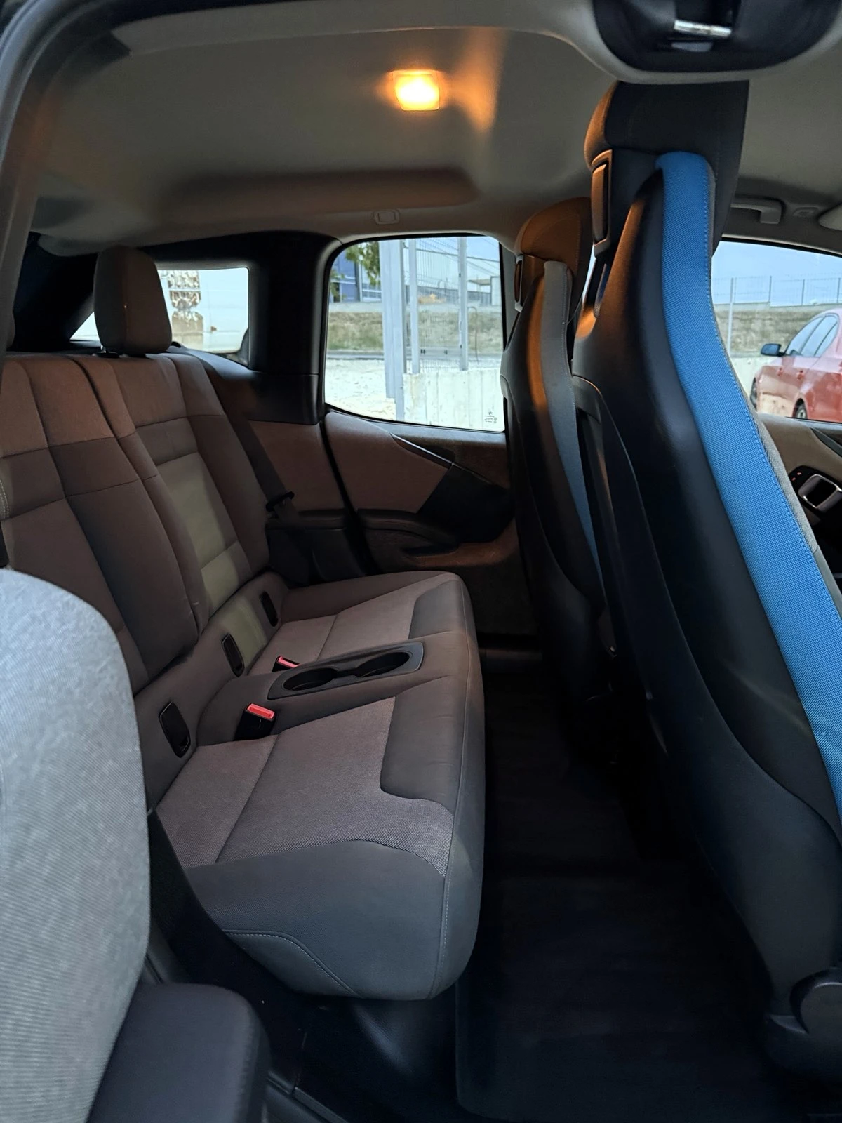 BMW i3 REX БЕНЗИН/ТОК - изображение 8