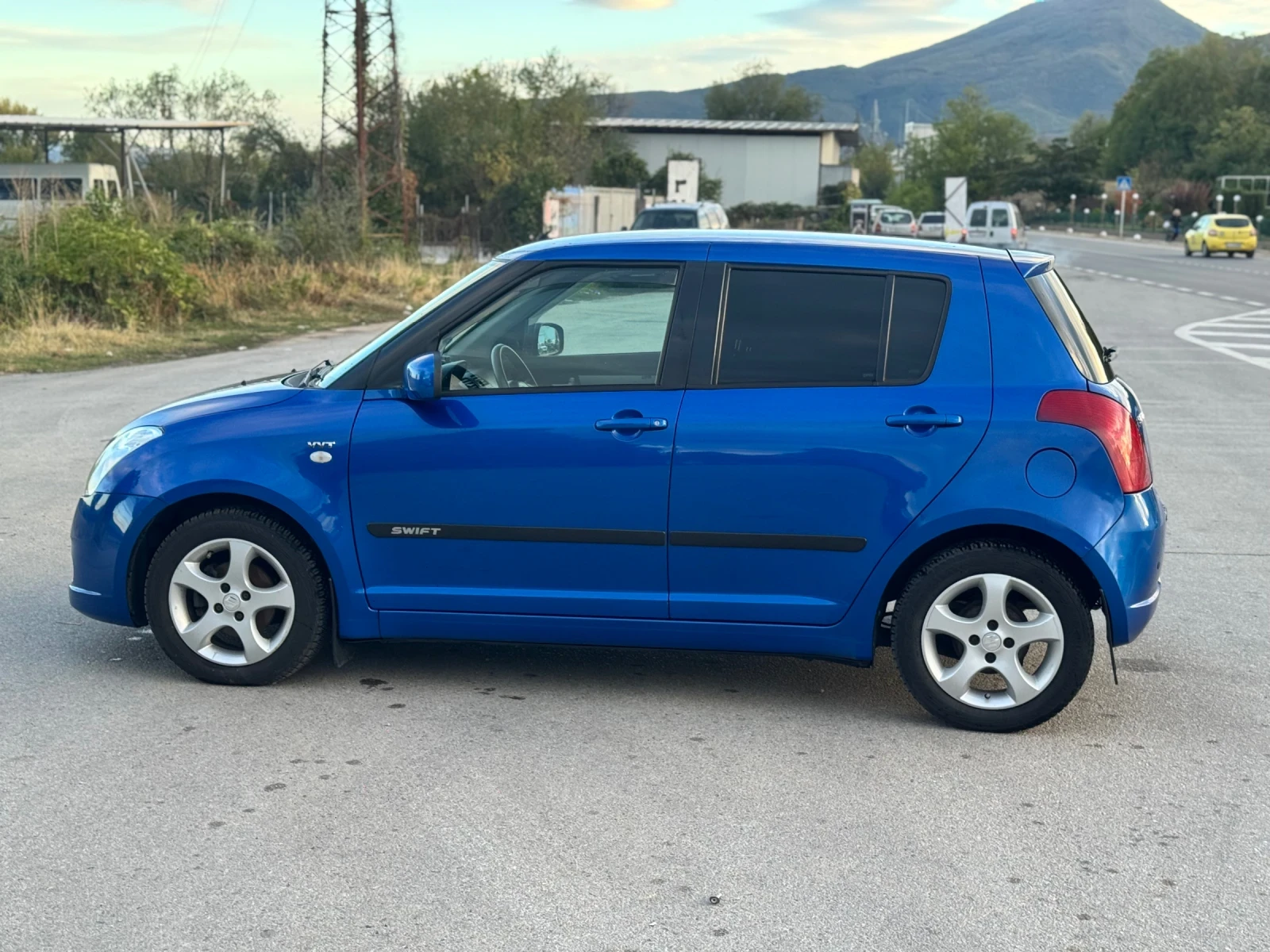Suzuki Swift АВТОМАТ - изображение 10